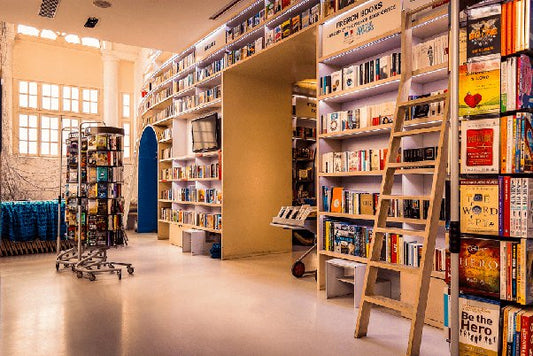 Why-Bookstores-Are-Adding-Sustainable-Bags-to-Boost-Revenue Earth Totes