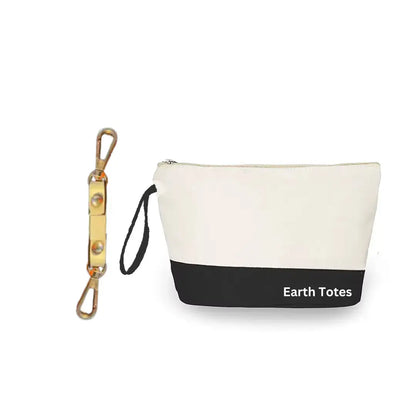 attachable purse with Earth Totes logo and clasp